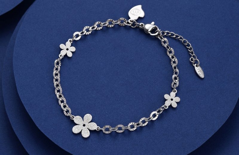 Gelang Titanium